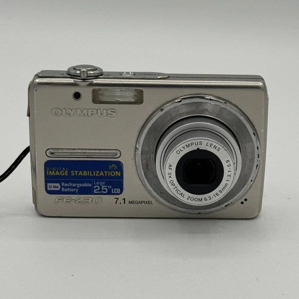 Olympus FE-230 7.1MP Digital Camera Silver 3x Optical Zoom Y2K Point and Shoot